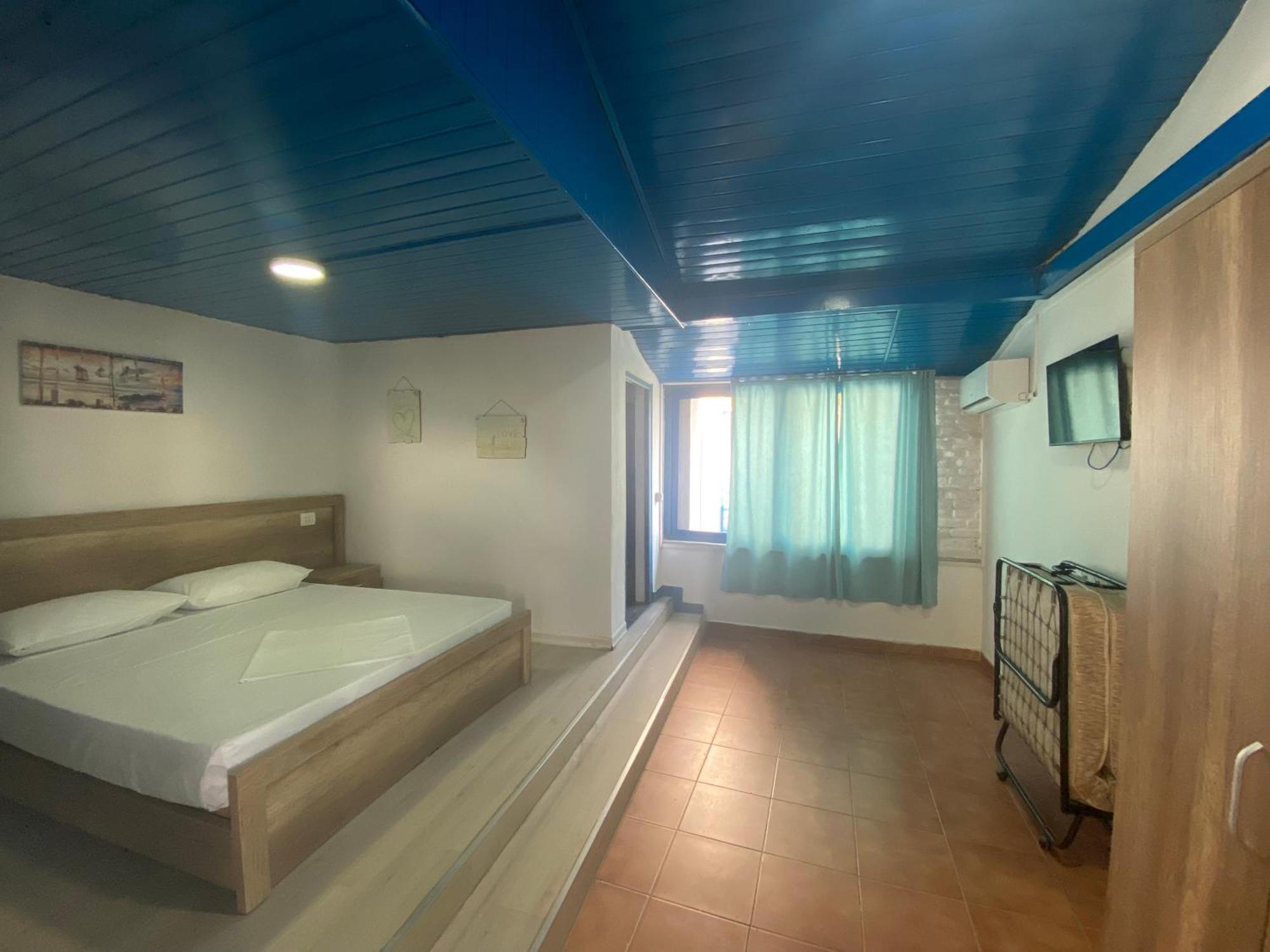 Tramonto Hotel Durrës 객실 사진