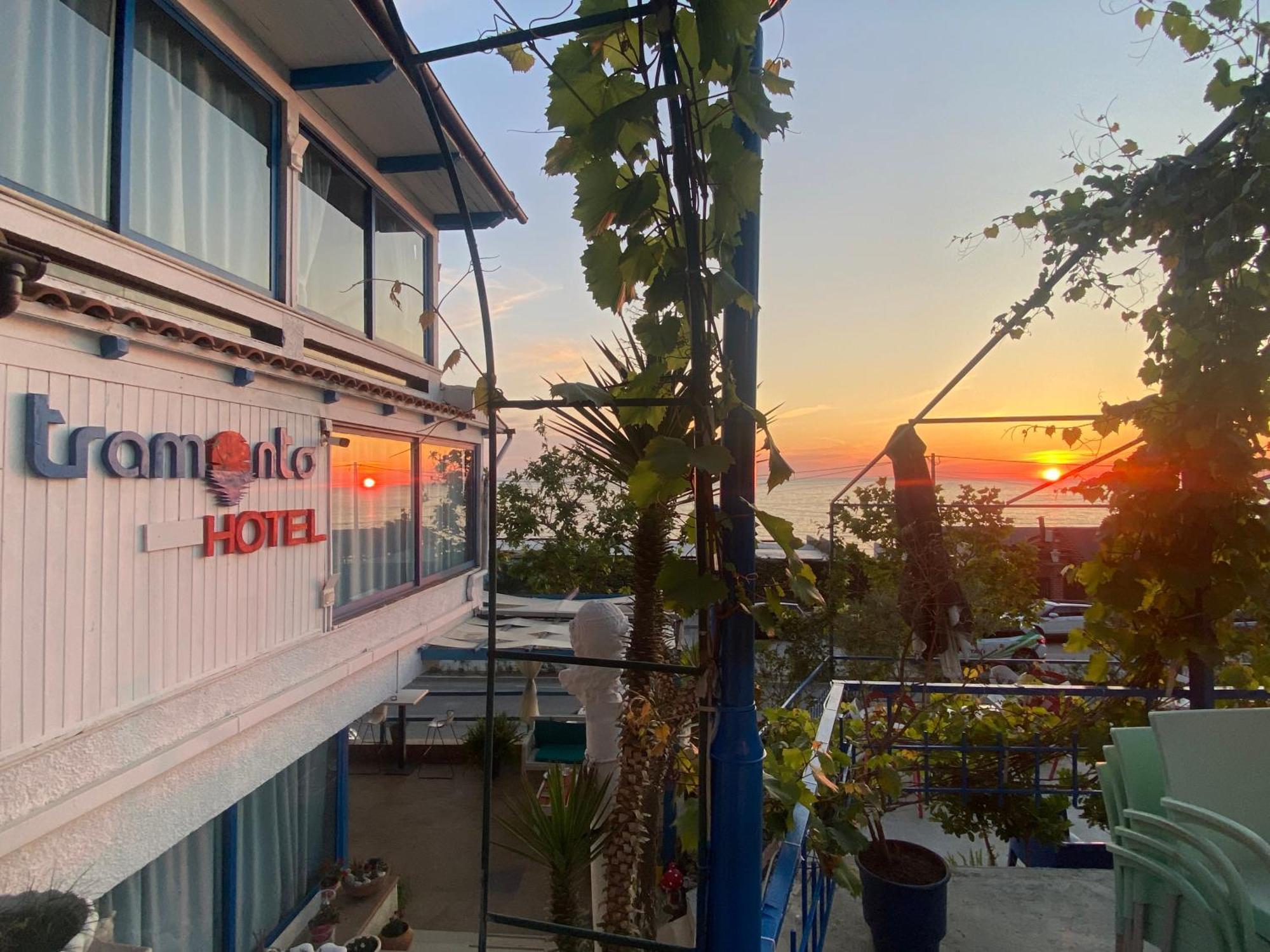 Tramonto Hotel Durrës 외부 사진