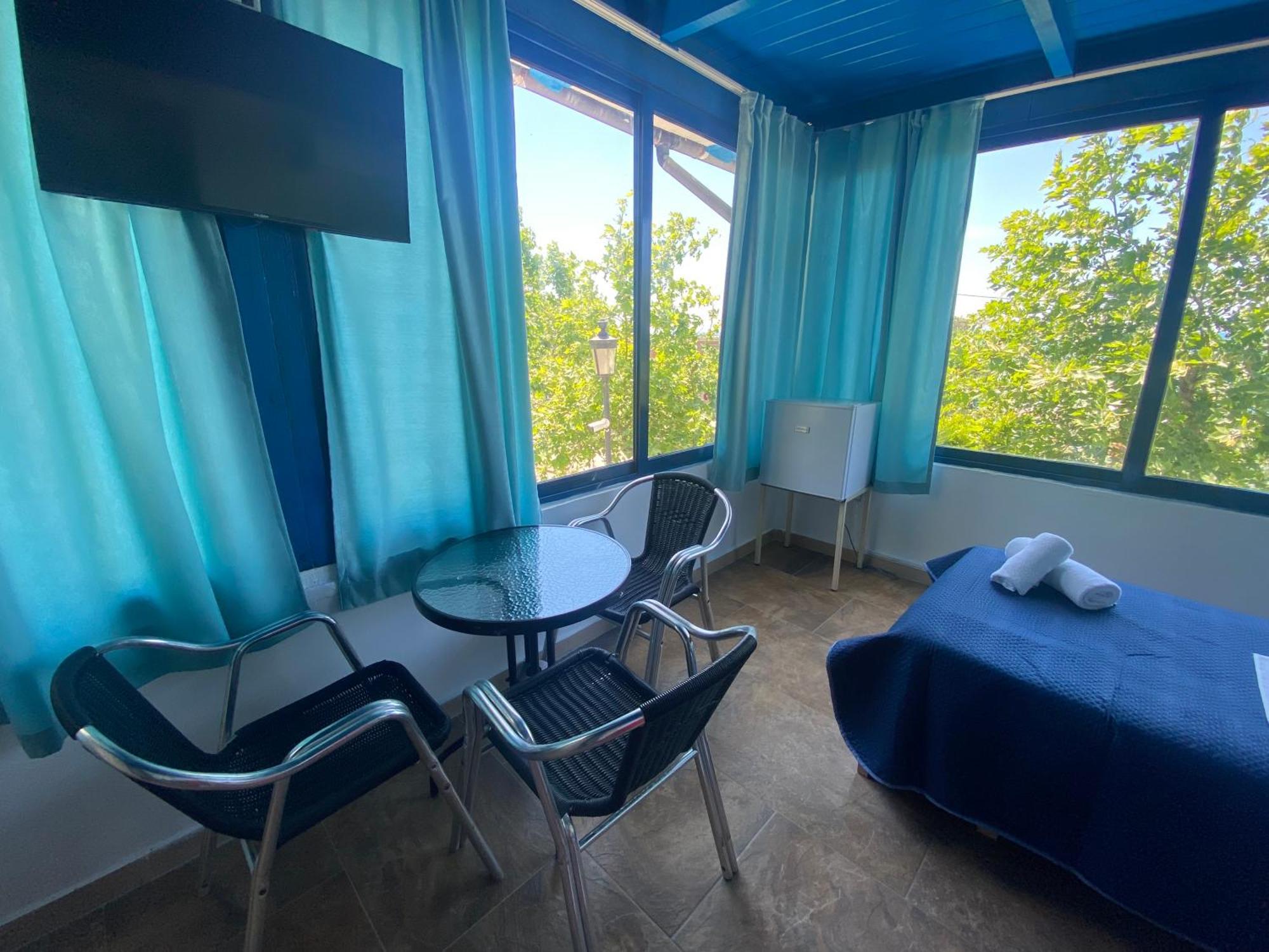 Tramonto Hotel Durrës 객실 사진